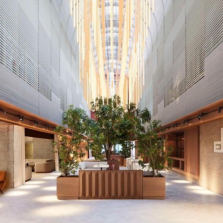 Nh Collection Madrid Eurobuilding Hotel Exterior foto