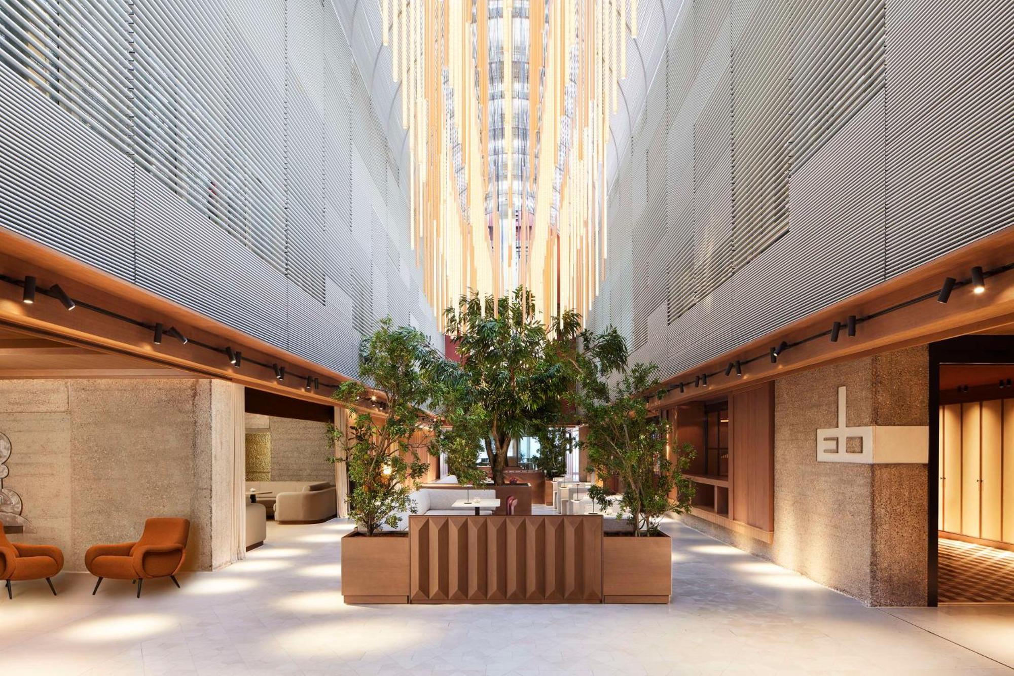 Nh Collection Madrid Eurobuilding Hotel Exterior foto