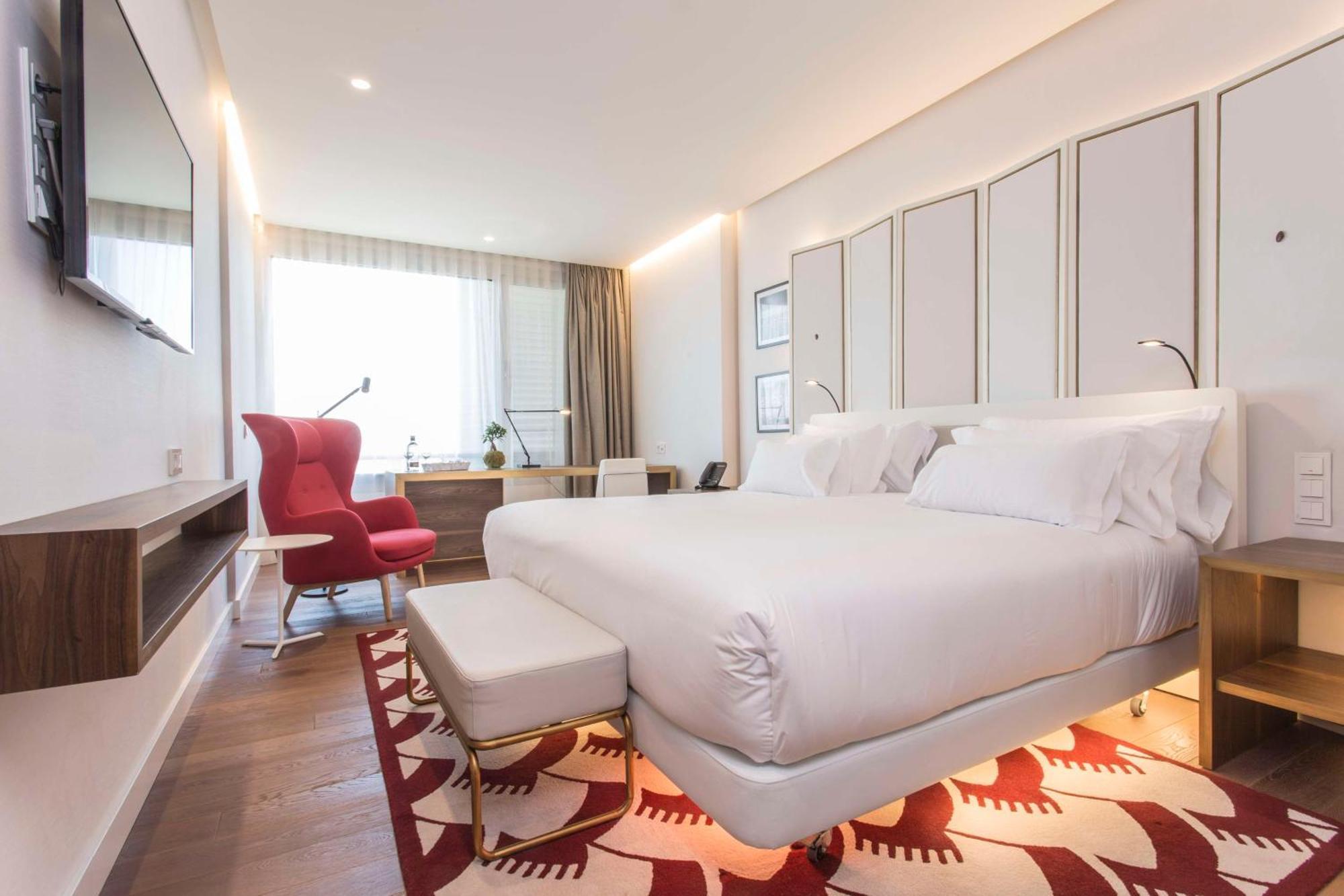 Nh Collection Madrid Eurobuilding Hotel Exterior foto